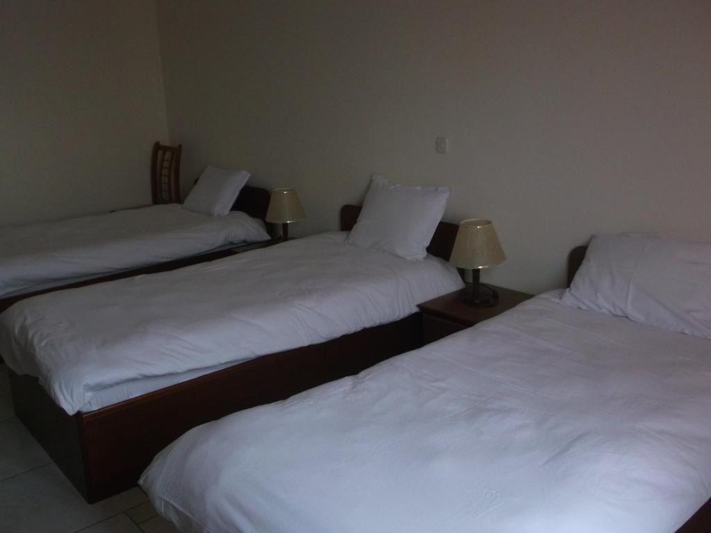 Montenegrin Inn 奥赫里德 客房 照片